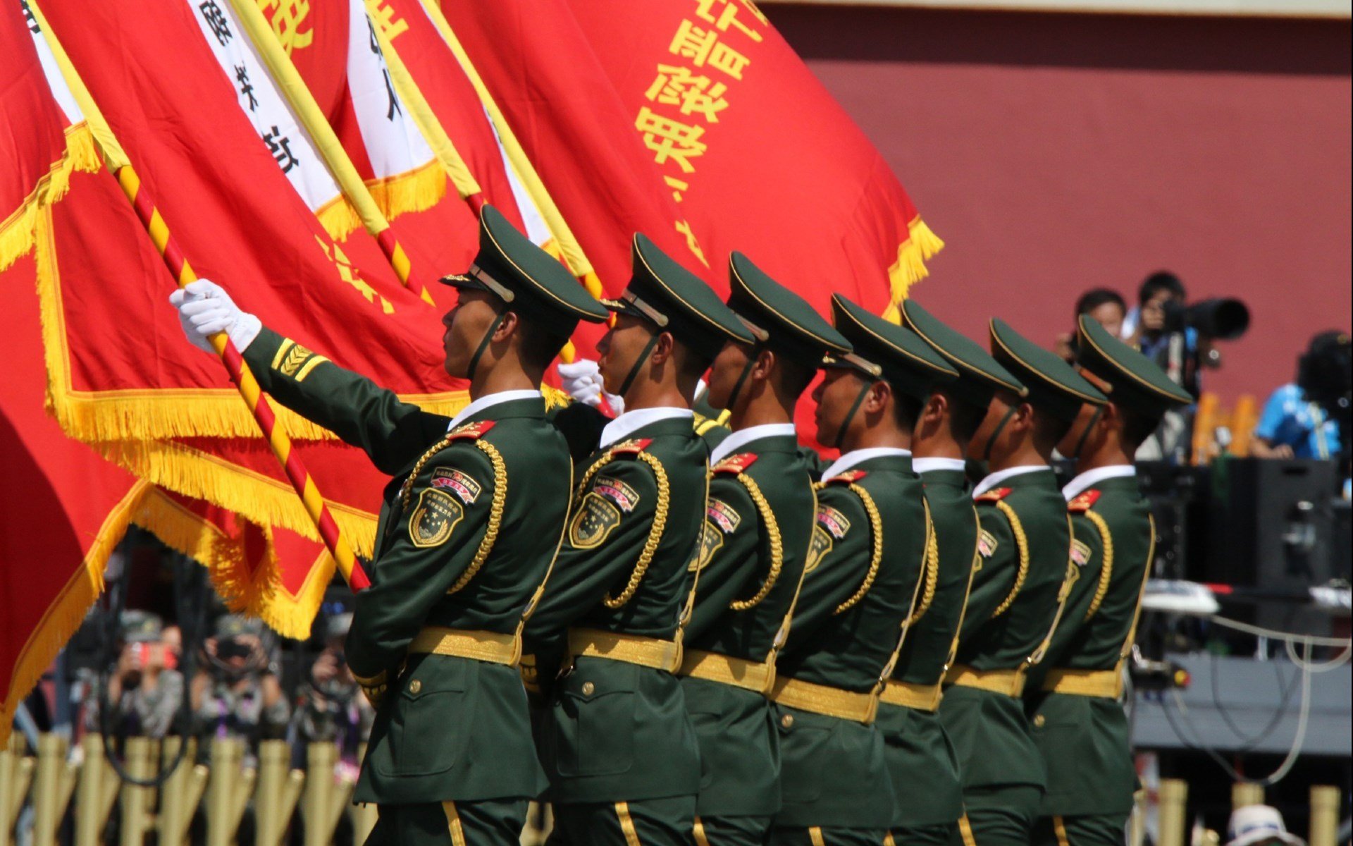 kaiyun官方入口登录-半场精彩：比分54-51，北京队略占优势！，北京单场全场比分